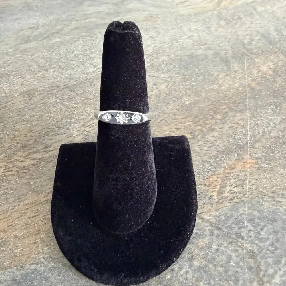 Boho silver ring band - size 6.75